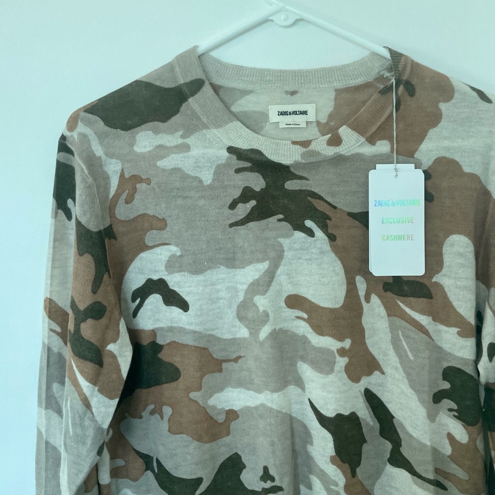 NWTs Zadig & Voltaire Kennedy cashmere sweater. Size medium
